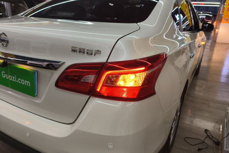 Used Nissan Sylphy 2021 Classic 1.6XL CVT Luxury Edition Right Rear Taillight