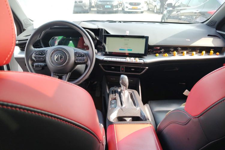 Used MG 5 2021 180 DVVT CVT Youth Luxury Edition
