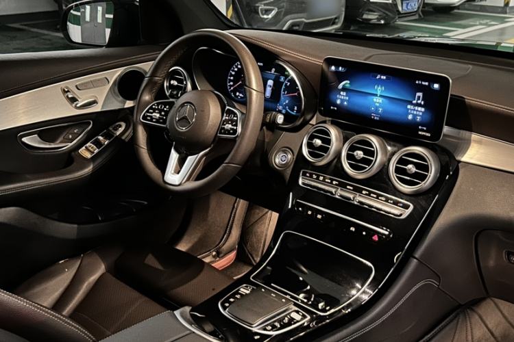 Used Mercedes-Benz GLC 2020 Facelifted GLC 260 L 4MATIC Dynamic Edition