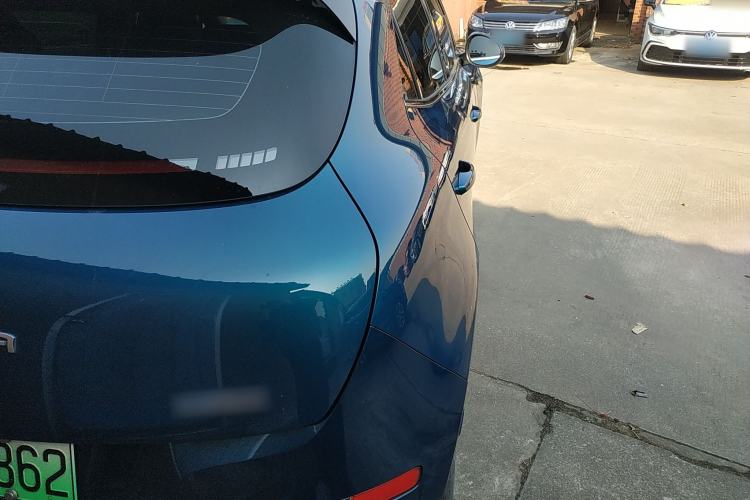 Used ORA Good Cat 2023 401 km Standard Range Premium Version Lithium Iron Phosphate