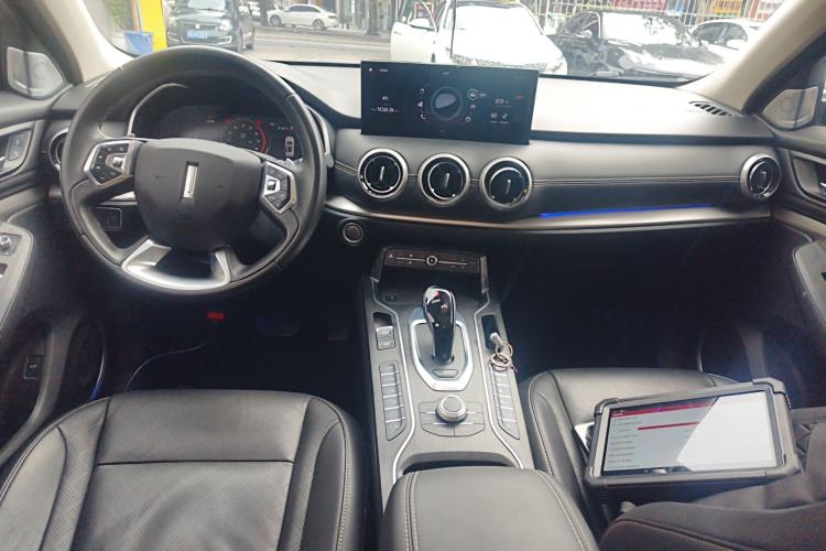 Used Wey VV6 2020 2.0T Two-Wheel Drive Smart Enjoyment+
