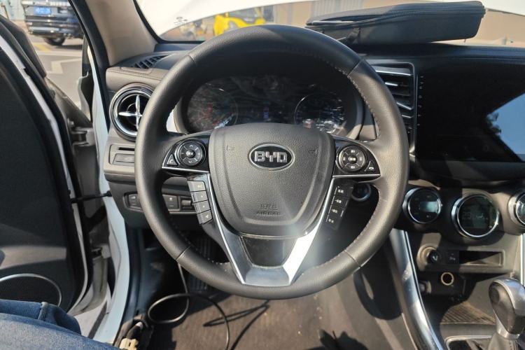 Used BYD Song 2016 2.0TID Automatic Luxury Edition
