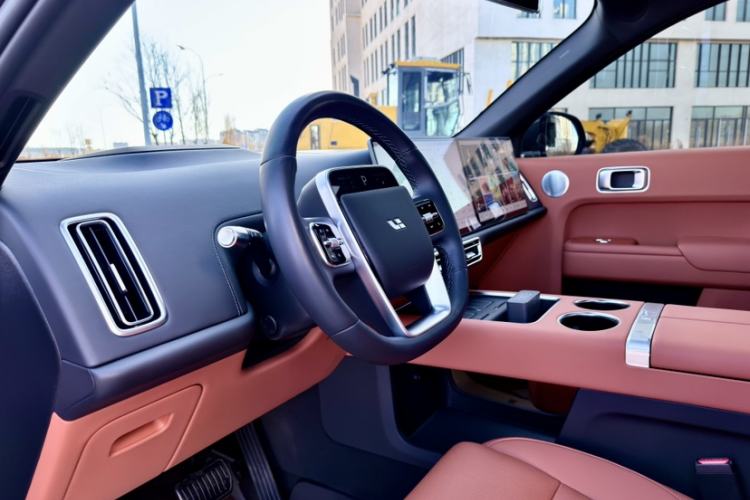 Used Li Auto L8 2024 Ultra Model Interior 7
