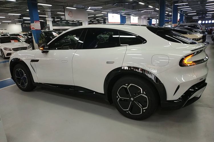 Used Xiaomi Auto YU7 2025 Ultra-Long Range Rear-Wheel Drive Version
