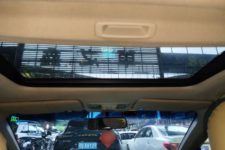 Used Honda Crider 2013 1.8L automatic luxury edition
