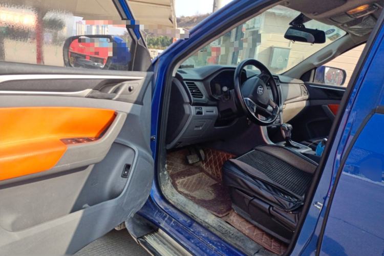 Used SAIC MAXUS T60 2017 2.8T Diesel Automatic 2WD High-Ride Comfort Plus Long-Body Emission Standard V