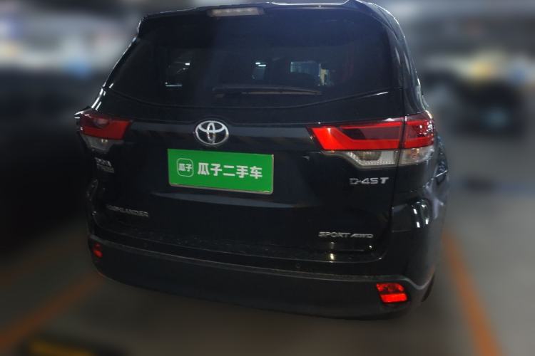 Used Toyota Highlander 2018 2.0T Four-Wheel Drive Luxury Edition 7 Seats China V Emission Standard Rear