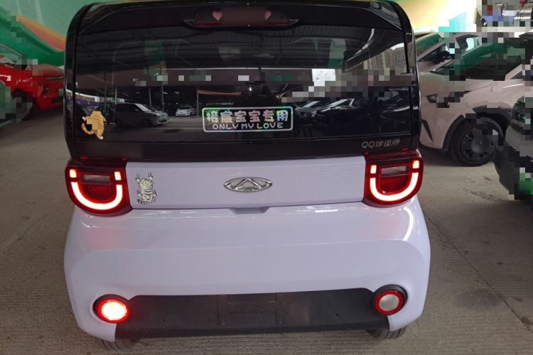 Used Chery QQ Ice Cream 2022 170km Sundae Phosphate Lithium-Ion Rear