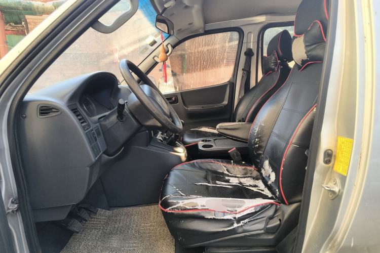 Used Jinbei Express 2017 2.0L Standard Version V19