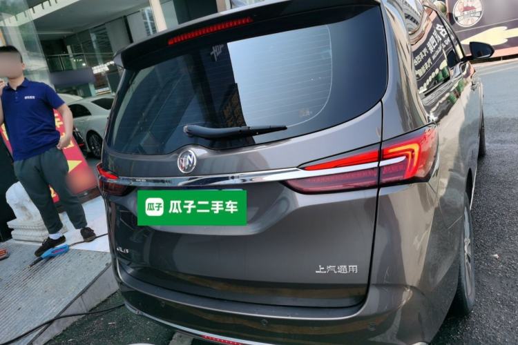 Used Buick GL8 2023 Land Executive Class Smart Enjoyment Model