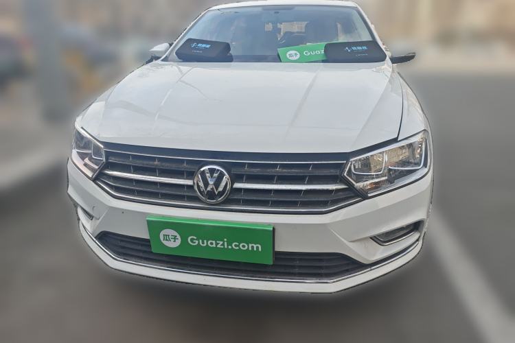 Used Volkswagen Bora 2016 1.6L Manual Comfort Model Front