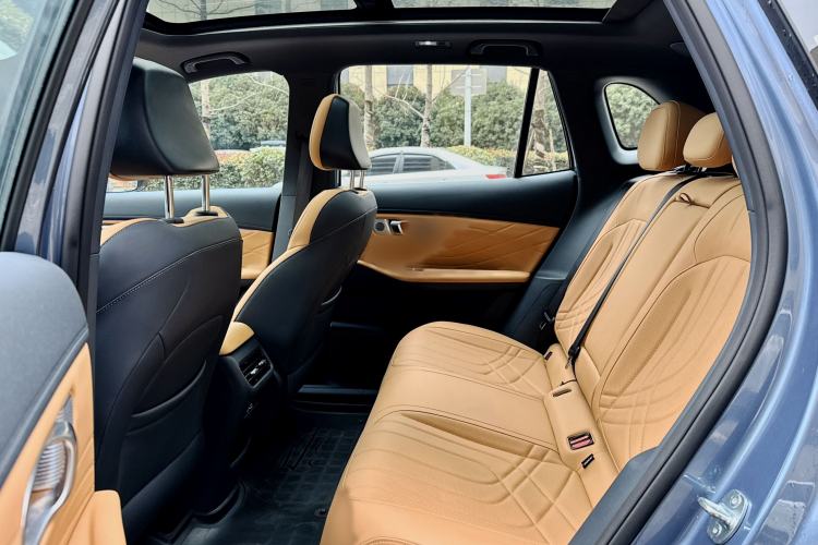 Used Geely Galaxy Galaxy Xingjian 7 EM-i 2025 120km Flagship Edition
