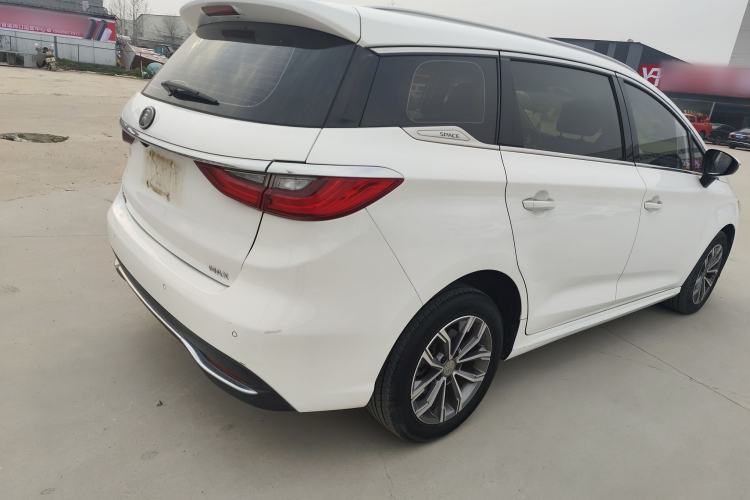 Used BYD Song MAX 2019 1.5T Automatic Smart Connect Ruiyi Model 7 Seats China V Emission Standard
