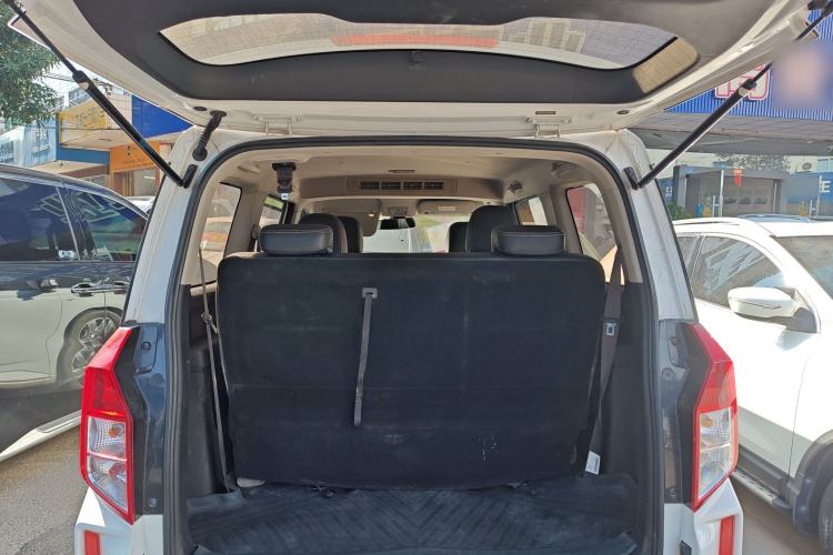 Used Wuling Hongguang PLUS 2019 1.5T Manual Luxury 7-Seater
