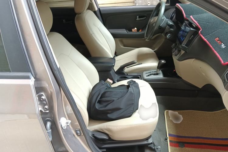 Used Hyundai Celesta 2015 1.6L Automatic Comfort Model Right Front Seat