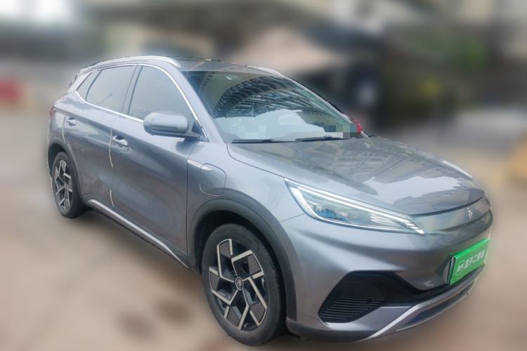Used BYD Yuan PLUS 2022 510 km Flagship Version Front Right 45 Deg