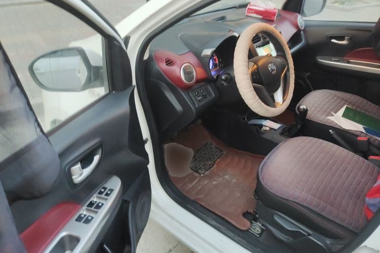 Used CHANGAN Benni 2014 1.4L Manual Luxury Model