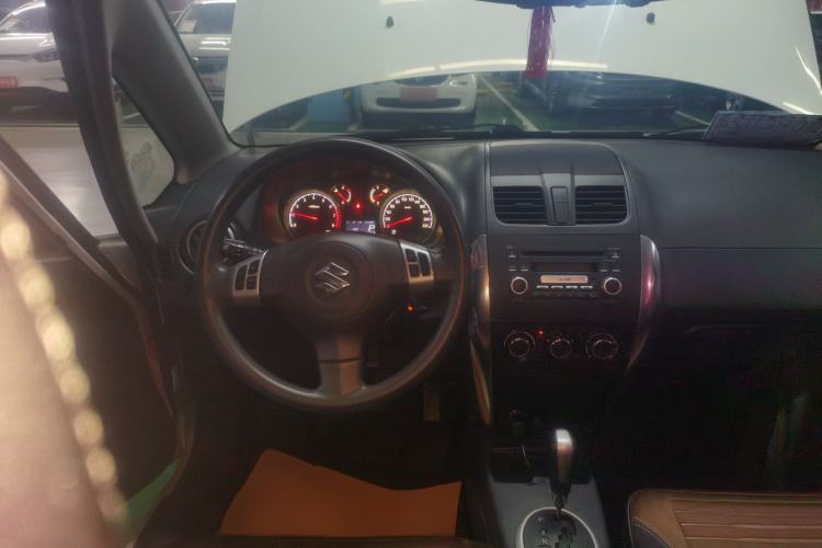 Used Suzuki SX4 2016 1.6L Automatic Classic Edition Steering Wheel