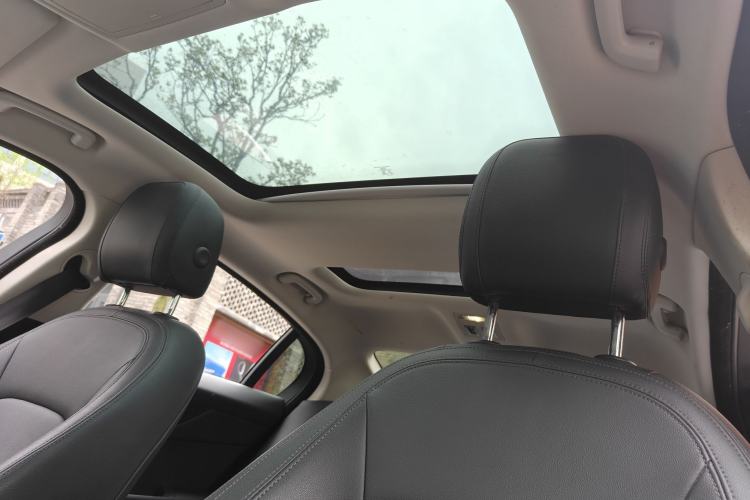 Used Jaguar XEL 2020 2.0T 200 PS S Advanced Elegance Edition Headliner