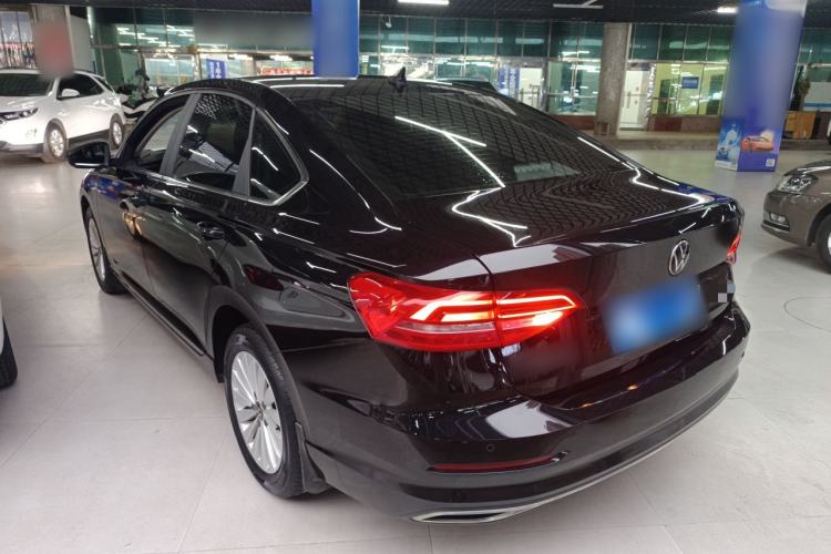 Used Volkswagen Lavida 2021 1.5L Automatic Comfort Edition
