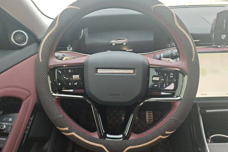 Used Land Rover Range Rover Evoque 2024 Aurora L 249 PS Prestige Light-Chasing Edition