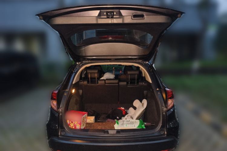 Used Honda Vezel 2017 1.8L CVT Front-Wheel Drive Pioneer Edition
