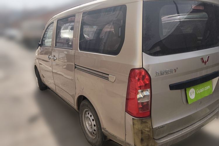 Used Wuling Hongguang 2015 1.5L S Basic Version China V Standard Rear Left 45 Deg