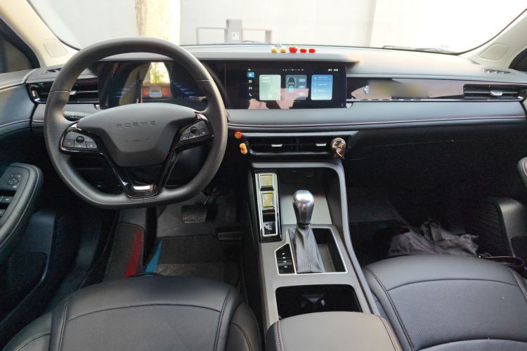 Used Roewe i5 2023 1.5L CVT Luxury Edition Center Console