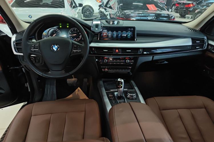 Used BMW X5 2017 xDrive35i Middle East
