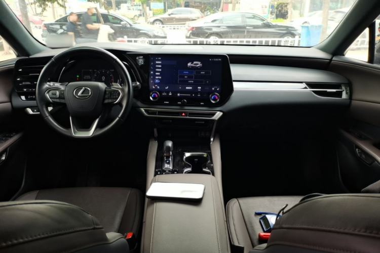 Used Lexus RX 2023 350h Two-Wheel Drive Comfort Edition