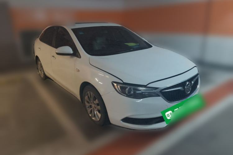 Used Buick GT 2018 15T Dual-Clutch Elite Model China V Standard Front Right 45 Deg