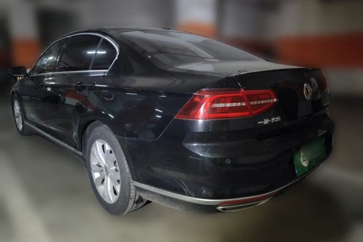 Used Volkswagen Magotan 2019 330TSI DSG Luxury Model China V Standard Rear Left 45 Deg