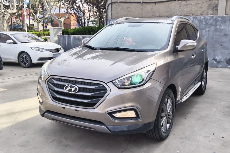Used Hyundai ix35 2013 2.0L Automatic Two-Wheel Drive Smart GLS China IV Standard