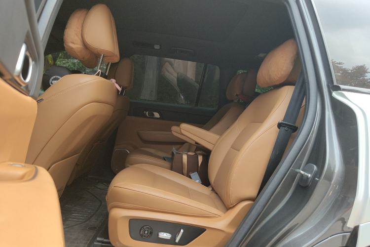 Used Li Auto ONE 2021 Extended-Range 6-Seater Version Left Rear Seat