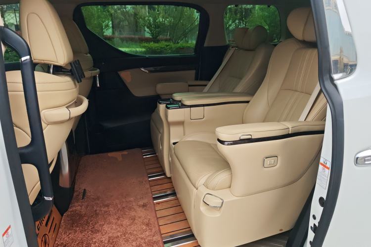 Used Toyota Alphard 2019 Dual-Engine 2.5L Prestige Edition Left Rear Seat