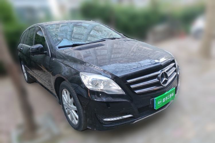 Used Mercedes-Benz R-Class 2010 R 500 L 4MATIC Grand Edition
