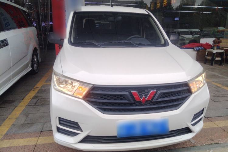 Used Wuling Hongguang 2019 1.5L S Basic Version China VI Standard LAR
