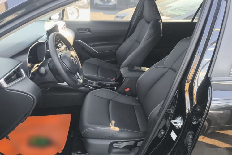 Used Toyota FRONTLANDER 2024 2.0L CVT Elite Plus Edition