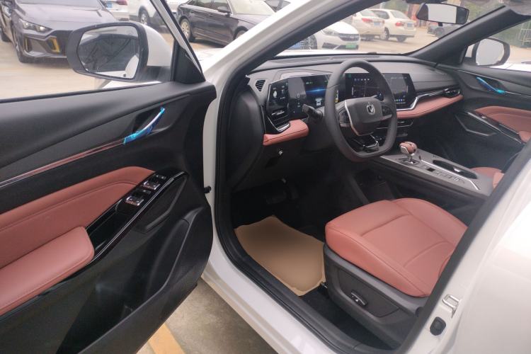 Used Changan X5 PLUS 2026 Model, Second Generation, 1.5T Transcendence PRO