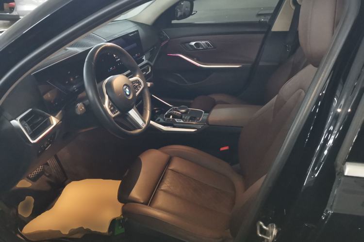 Used BMW i3 2024 eDrive 35 L
