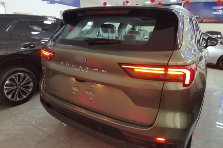 Used Ford Equator Sport 2025 EcoBoost 170 Platinum Edition
