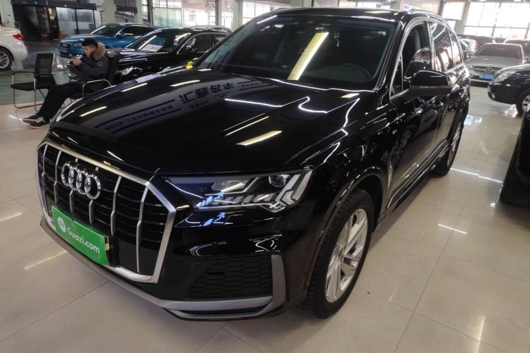 Used Audi Q7 2023 45 TFSI quattro S line Sport model