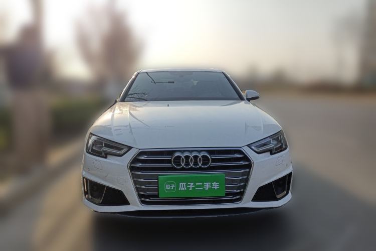 Used Audi A4L 2019 40 TFSI Fashion Edition China VI Emission Standard