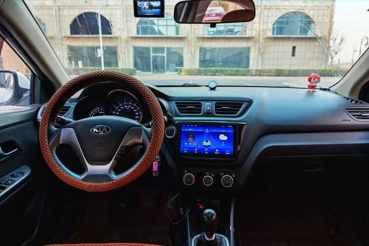 Used Kia K2 2015 Sedan 1.4L MT GLS
