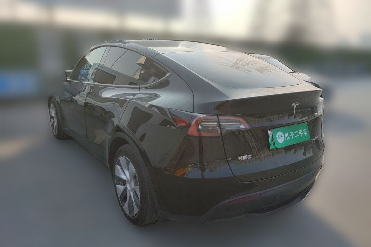 Used Tesla Model Y 2021 Standard Range Rear-Wheel Drive Version