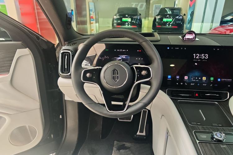 Used Hima AITO M9 2024 Range-Extended Ultra Version 42 kWh 6-Seater Model Steering Wheel