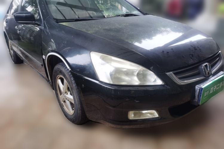 Used Honda Accord 2005 2.0L standard version
