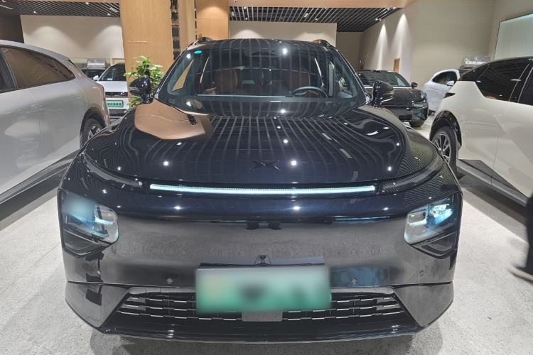 Used XPeng G9 2025 625 Long-Range Max Front