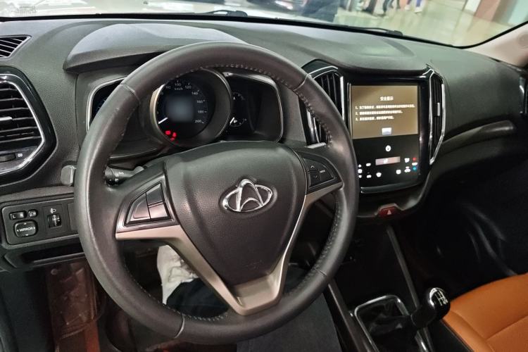 Used Oshan CX70 2016 1.6L Manual Luxury Model