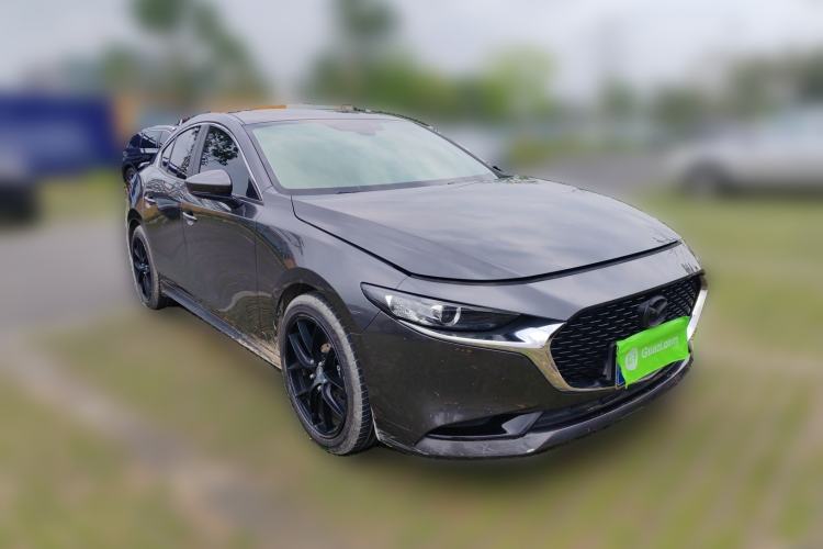 Used Mazda 3 Axela 2021 2.0L Automatic Zhiya Edition Front Right 45 Deg